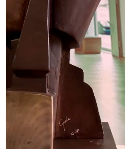 Big Guitarist Arlequin Casting Bronze