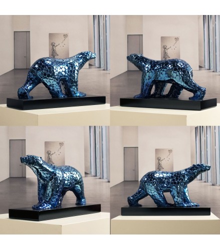 Pompon Bear as an excuse, Polar Blue