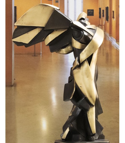 Sculpture Big Harmonie of Samothrace