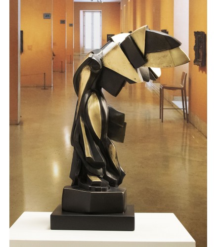 Sculpture Big Harmonie of Samothrace