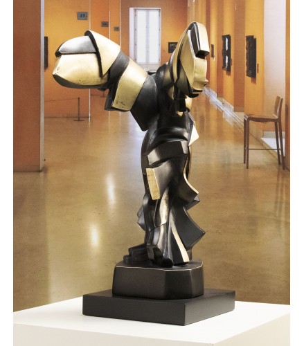 Sculpture Big Harmonie of Samothrace