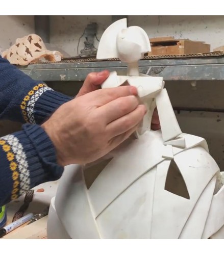 Infant Girl Air and Metal