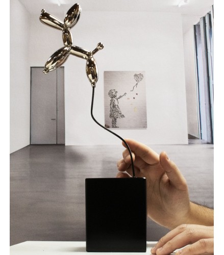 Weightless balloon dog nickel 38