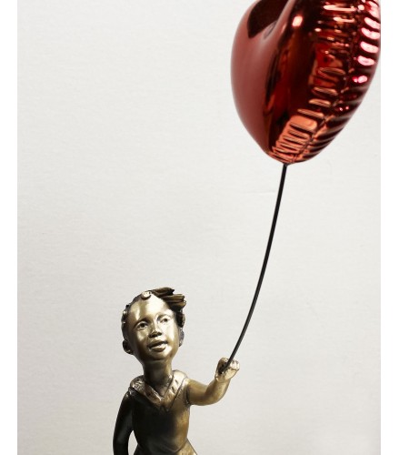 The girl and the balloon Big