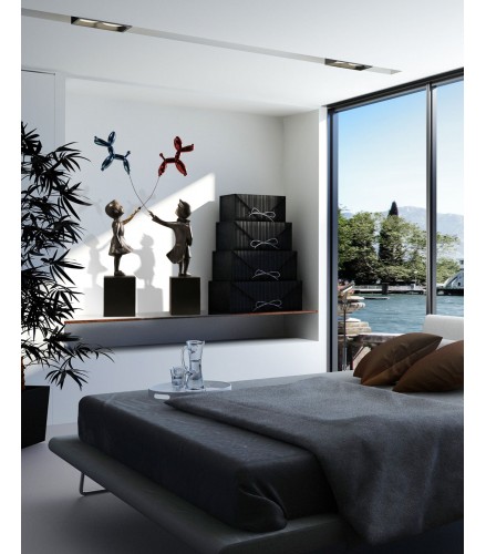 Girl with balloon dog 74