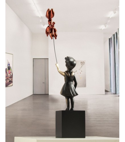 Girl with balloon dog 74