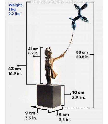 Child with balloon dog Big