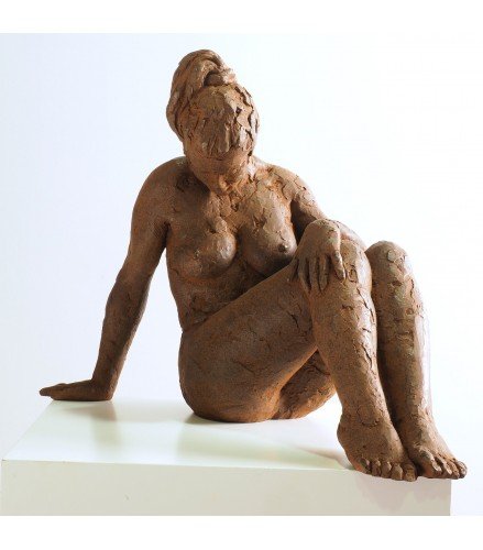 Sculpture Big act of naked woman