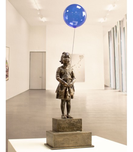 Girl with blue magic balloon 34