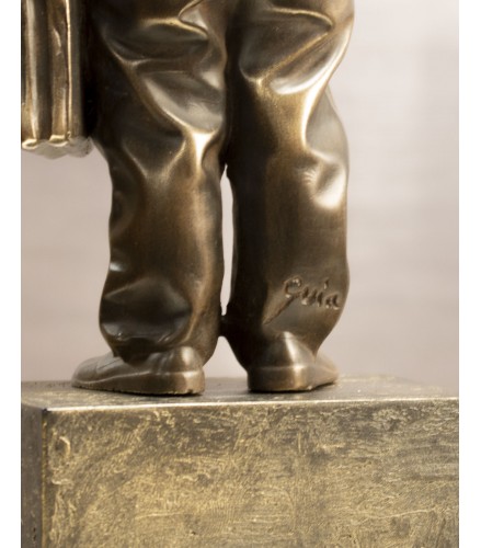 Boy with red magic balloon 47