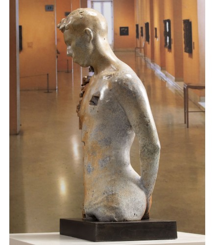 Pixelated young torso White