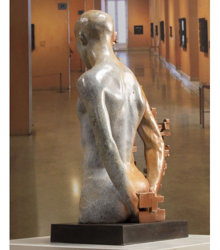 Pixelated young torso White