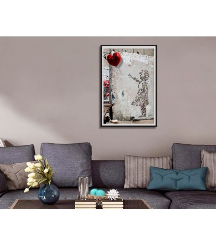 BALLOON GIRL ESCAPING