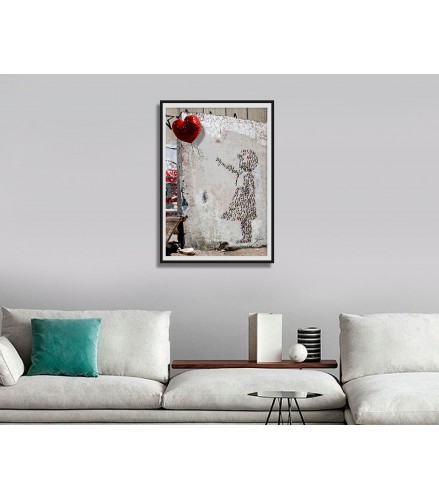 BALLOON GIRL ESCAPING