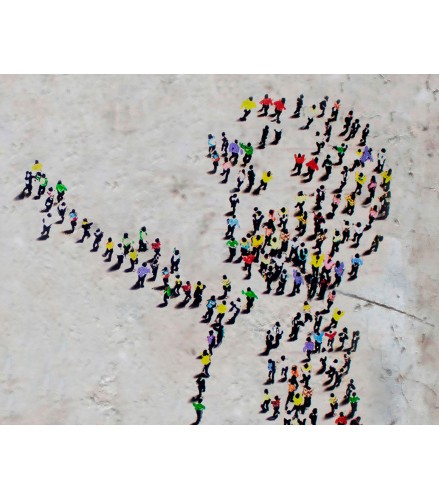 BALLOON GIRL ESCAPING