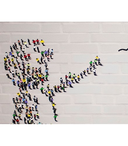 GIRL BALLOON RED METAL