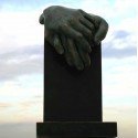 Sculpture Do you feel the same in green rusty bronze Sculpture Do you feel the same in green rusty bronze