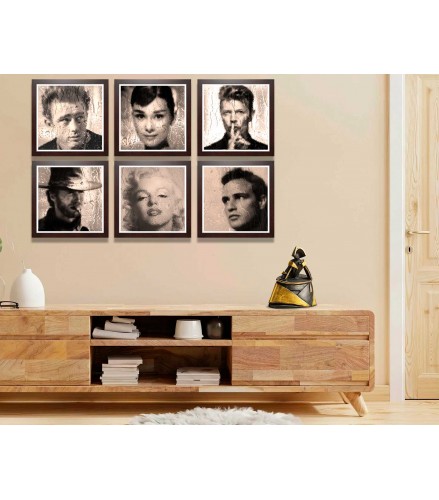 Cubist Menina Waving