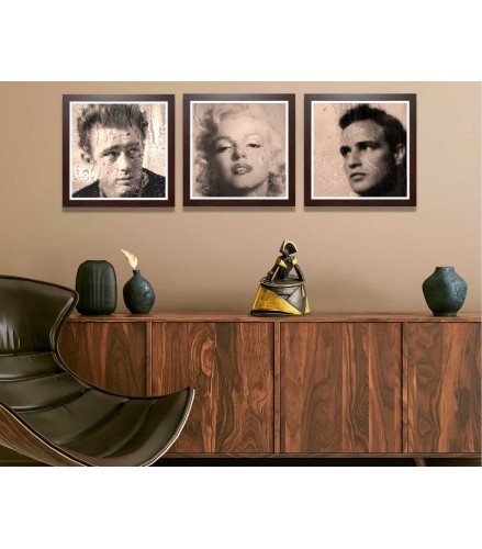 Cubist Menina Waving