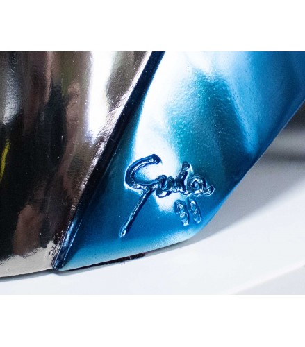 Menina Air and Metal Nickel Blue
