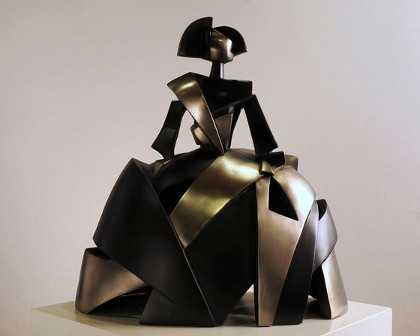 Cubist Sculpture Menina Air and Metal - Miguel Guía
